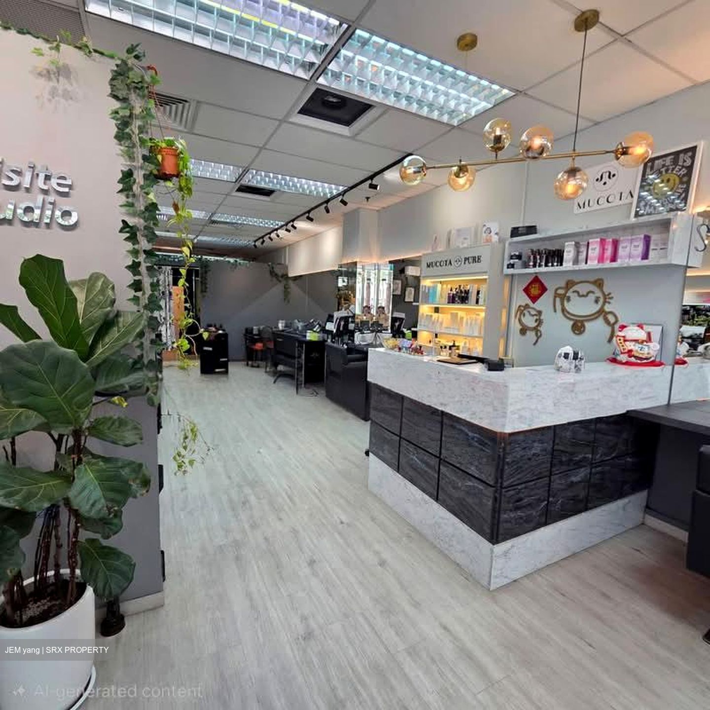North Bridge Centre (D7), Retail #563991361